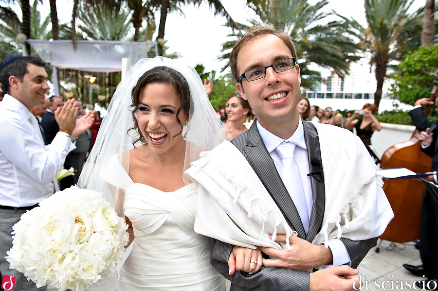 Wedding photography of Andrea Michel and Adam Berlin - wedding at the South Beach Ritz Carlton in Miami, FL, Wedding in South Florida from Lisette and Alessandro Di Sciascio of Di Sciascio Photography, South Florida wedding photography from Fort Lauderdale wedding photographers.