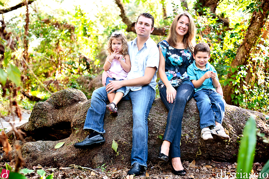 family photography of Pete and Melissa Kanenbley in Davie, FL from Lisette and Alessandro Di Sciascio of Di Sciascio Photography, South Florida wedding photography from Fort Lauderdale wedding photographers.